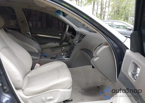 2012 Infiniti G37 Journey z USA, uszkodzony, nr VIN JN1CV6AP6CM930708